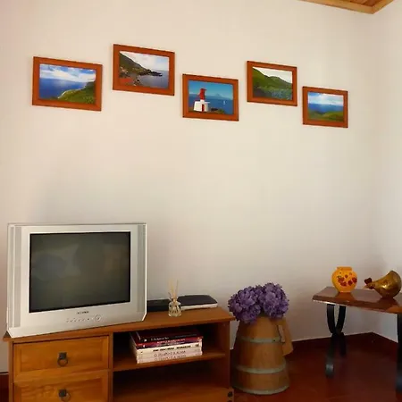 Azorean São Jorge Urzelina